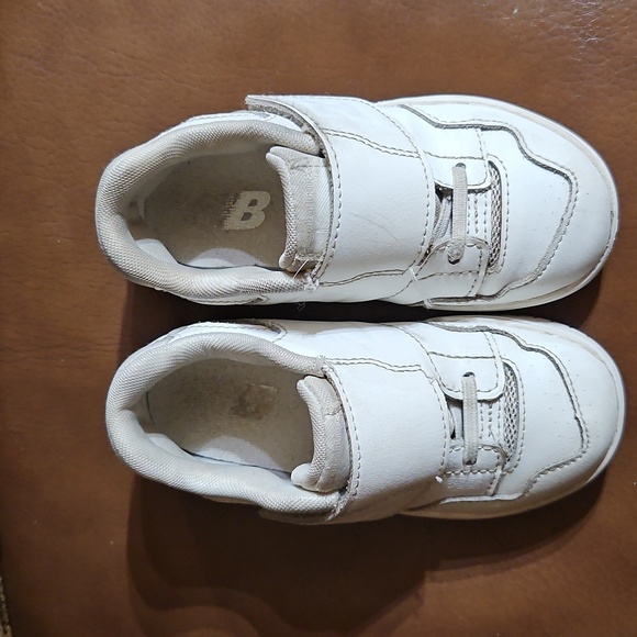 New Balance 550 Bungee Lace Strap Sneakers Shoes White - Picture 2 of 6